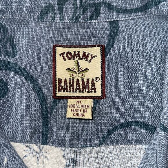 Tommy Bahama XL Vintage Blue White Hawaiian Floral Short Sleeve Casual Shirt - Picture 9 of 11